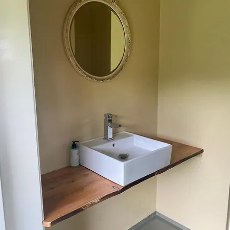 Tiny House, Pipowagen Onder De Kastanje Aalten